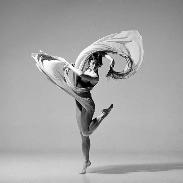 contemporary dance moves